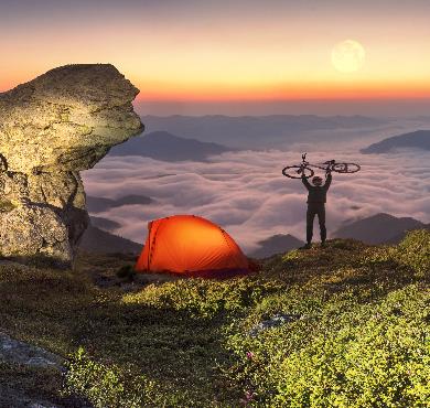 What Technology Should You Pack for Your Next Hike?